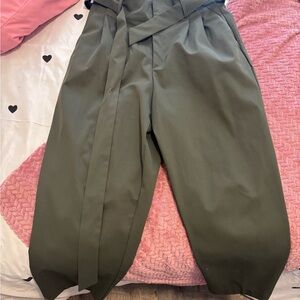 H&M Men's Khaki Green Chinos